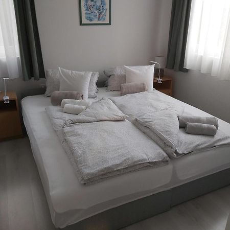 Balatonboglár Apartmanhaz Horvath 아파트 외부 사진