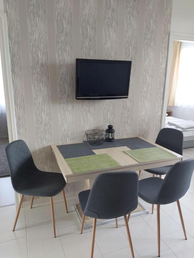 Balatonboglár Apartmanhaz Horvath 아파트 외부 사진